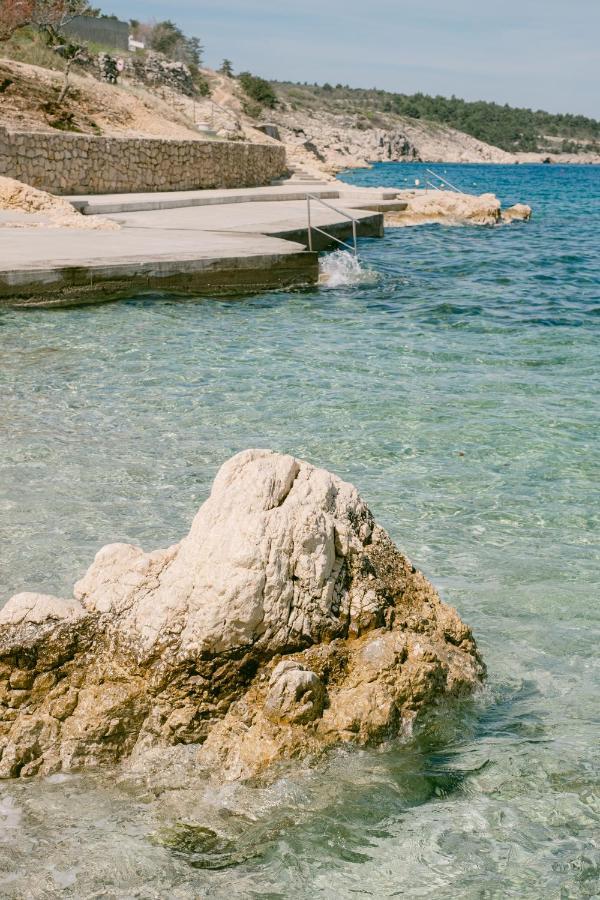 Pavi Apartments Vila Amalia سيلو المظهر الخارجي الصورة