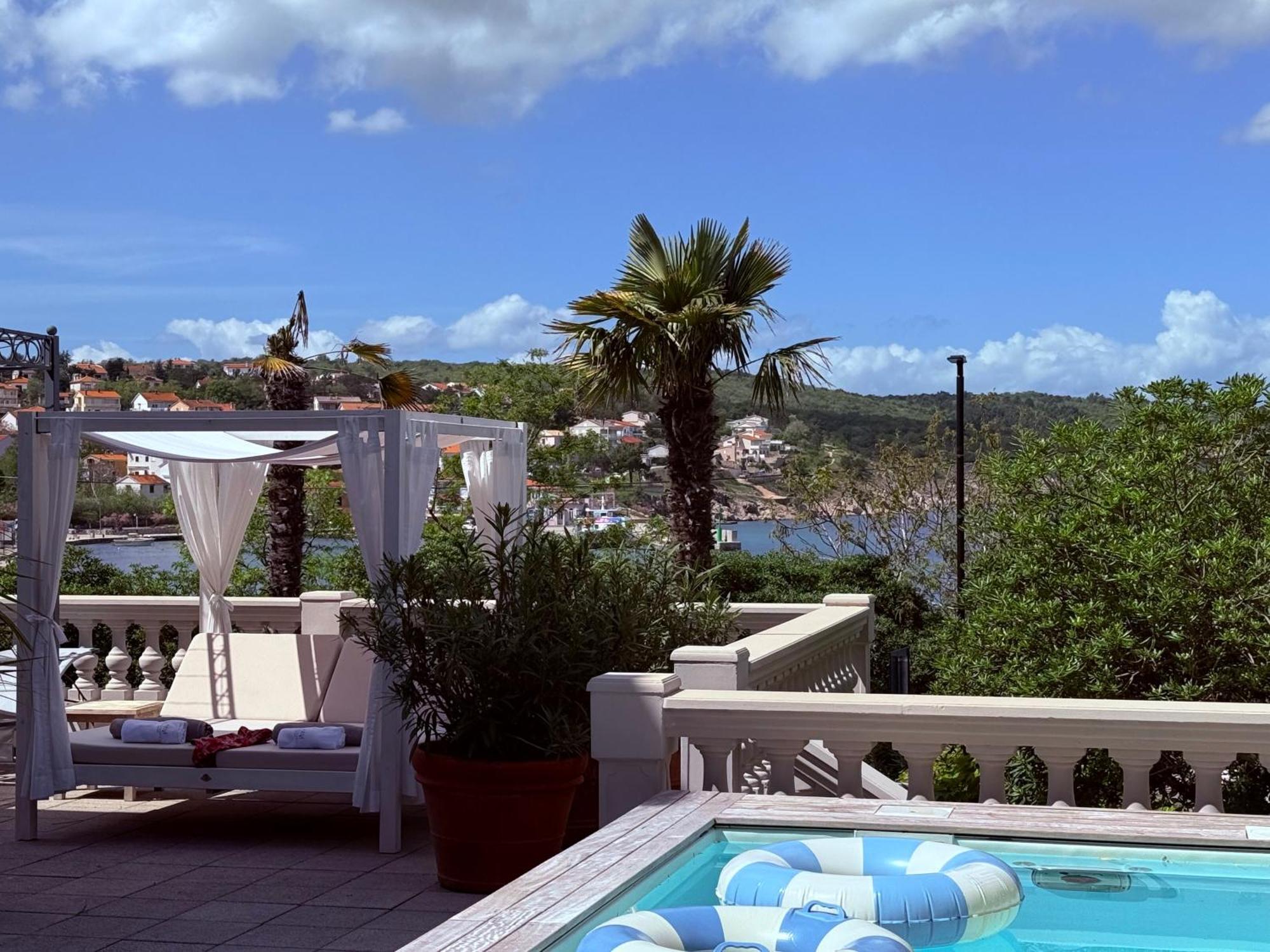 Pavi Apartments Vila Amalia سيلو المظهر الخارجي الصورة